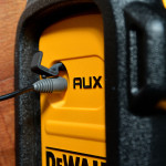 DeWALT DCR019 - Aux-Eingang
